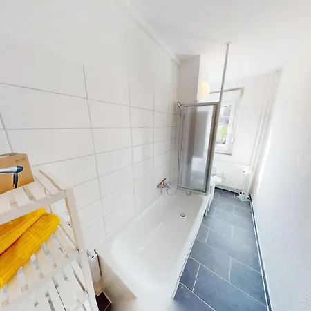 Vintage-flair Gemeinsam Geniessen, Oepnv Fusslaeufig Erreichbar Apartment