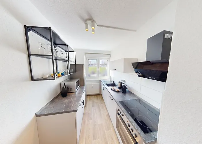 Vintage-flair Gemeinsam Geniessen, Oepnv Fusslaeufig Erreichbar, Wlan Lägenhet Chemnitz